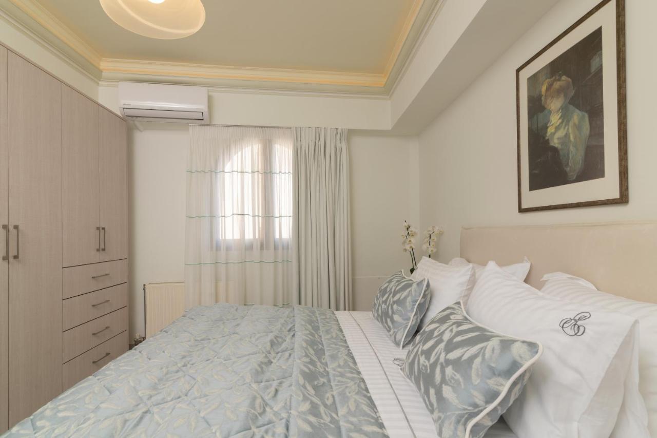 Exanimo Luxury Apartments Zakynthos Town Ngoại thất bức ảnh