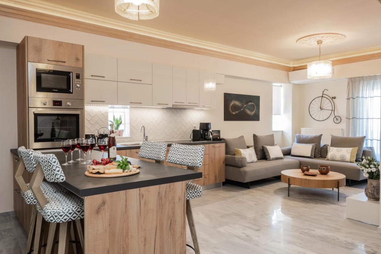 Exanimo Luxury Apartments Zakynthos Town Ngoại thất bức ảnh