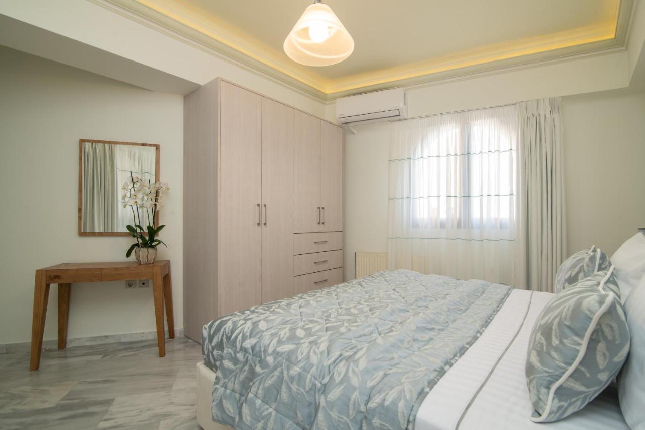 Exanimo Luxury Apartments Zakynthos Town Ngoại thất bức ảnh