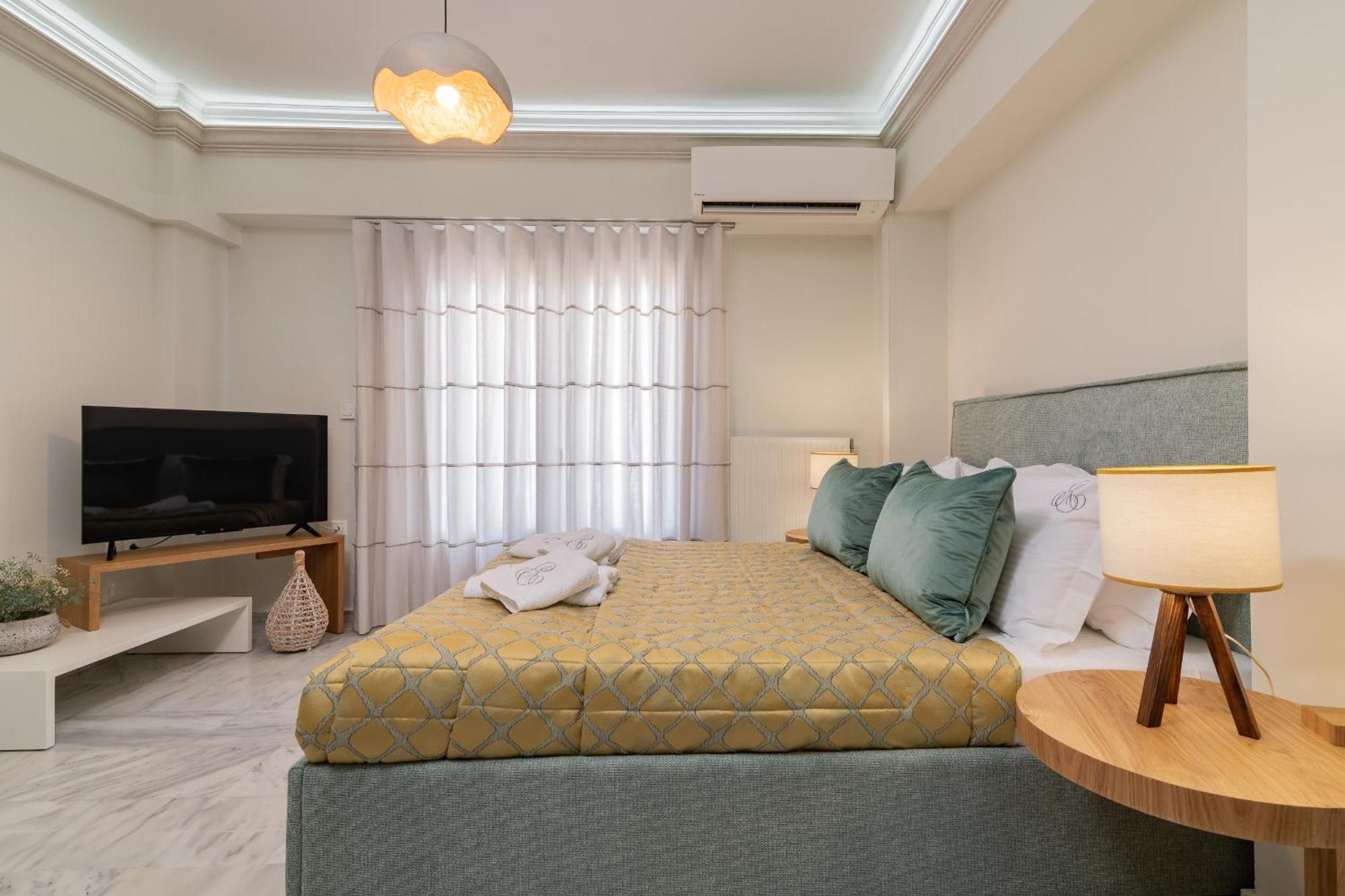 Exanimo Luxury Apartments Zakynthos Town Ngoại thất bức ảnh