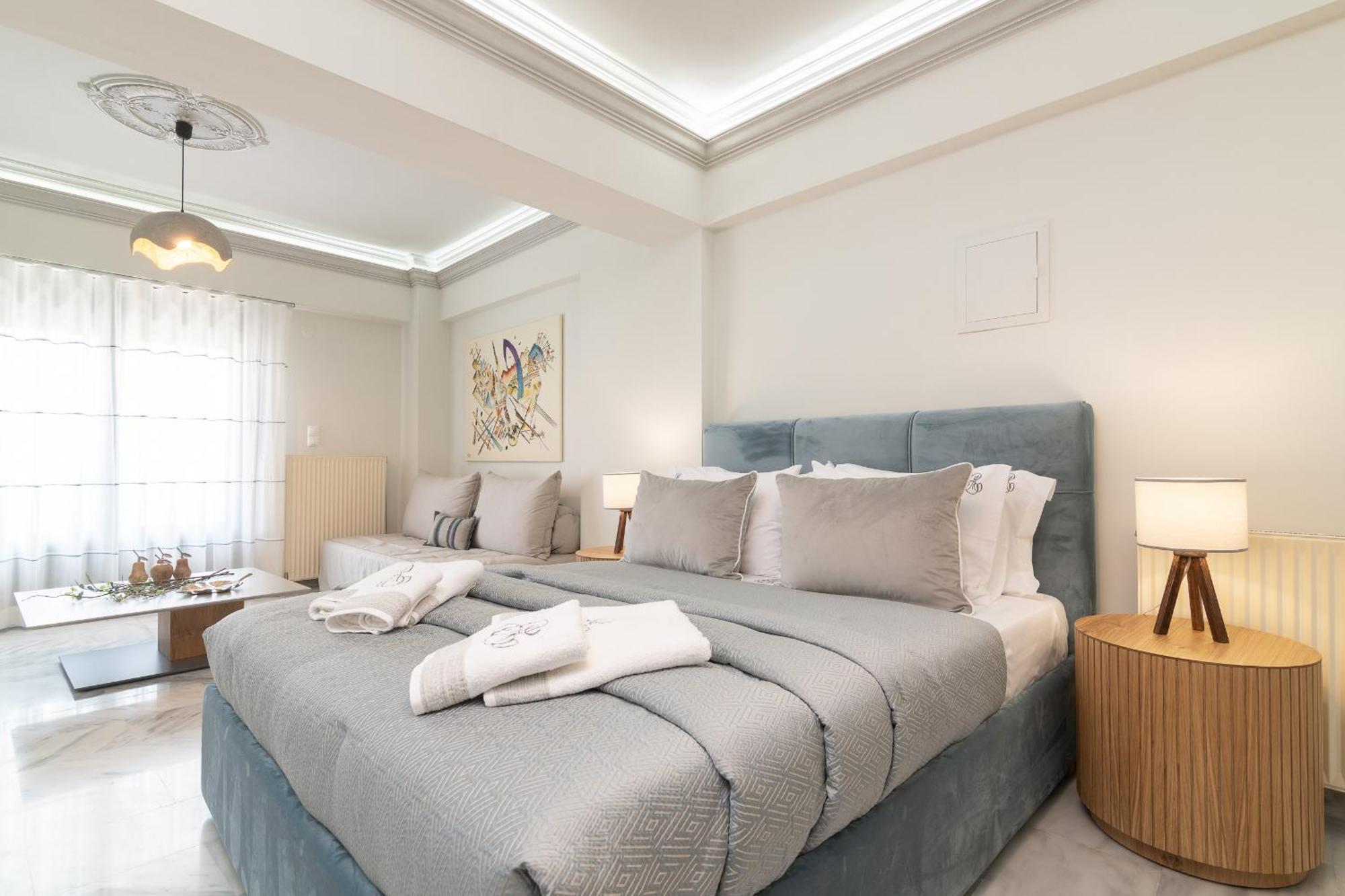 Exanimo Luxury Apartments Zakynthos Town Ngoại thất bức ảnh
